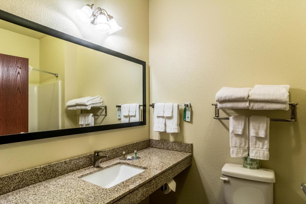 Cobblestone Hotel&Suites - Greenville Extérieur photo